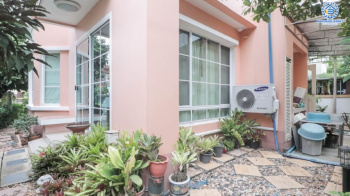 *****บ้านเดี่ยวมือสองกรุงเทพมหานคร โครงการ มัณฑนา เพชรเกษม81  บ้านเดี่ยวหลังใหญ่ พร้อมอยู่ คุณภาพระดับ L&H เนื้อที่ 62.7 ตร.ว. ฟังก์ชัน 3 ห้องนอน 3 ห้องน้ำ 1 ที่จอดรถ บนทำเลเชื่อมต่อ ถนนเพชรเกษม ,ถนนมาเจริญ ,ถนนพุทธมณฑล ใกล้จุดขึ้นทางด่วน "เพชรเกษม" จองเลย!